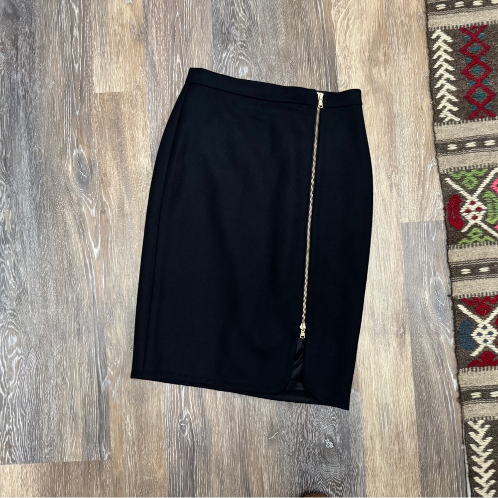 J. Crew 100% Wool Pencil Skirt Sz 2 EUC Black Gold